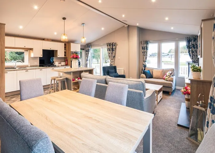 The Haven Lodge With Hot Tub York, United Kingdom
