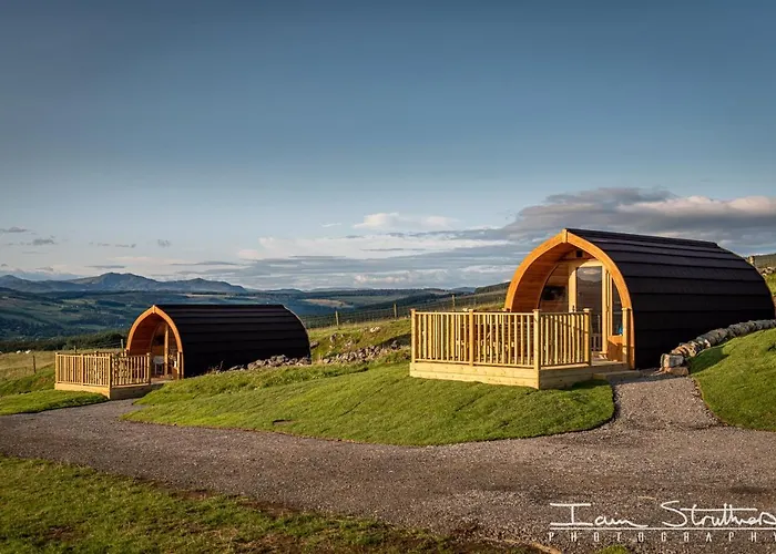 Farragon Luxury Glamping Pod With Hot Tub & Pet Friendly At Pitilie Pods Apartment Aberfeldy, United Kingdom