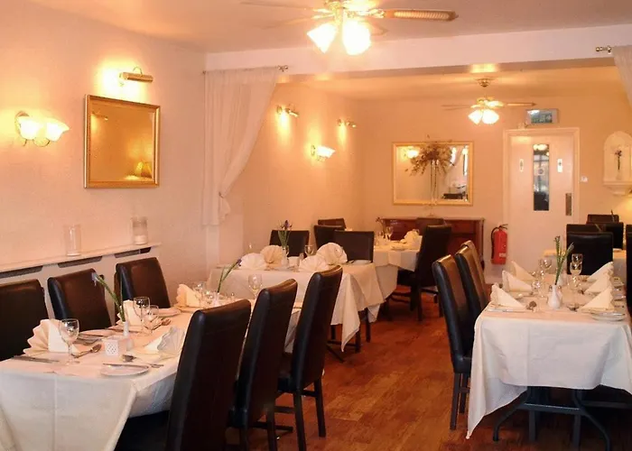 Shrewsbury Lodge