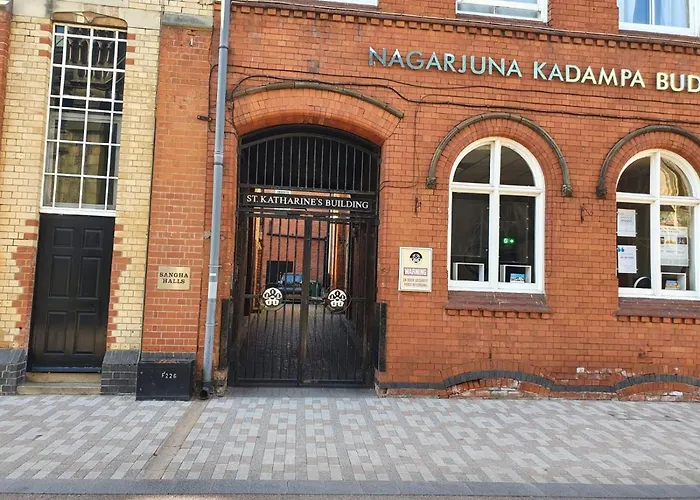 D19 Sangha Hall