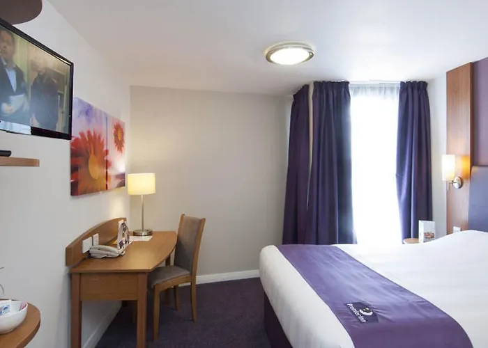 Premier Inn London Hayes, Heathrow