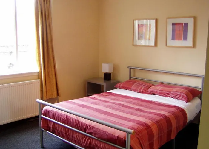 Brodies Hostels