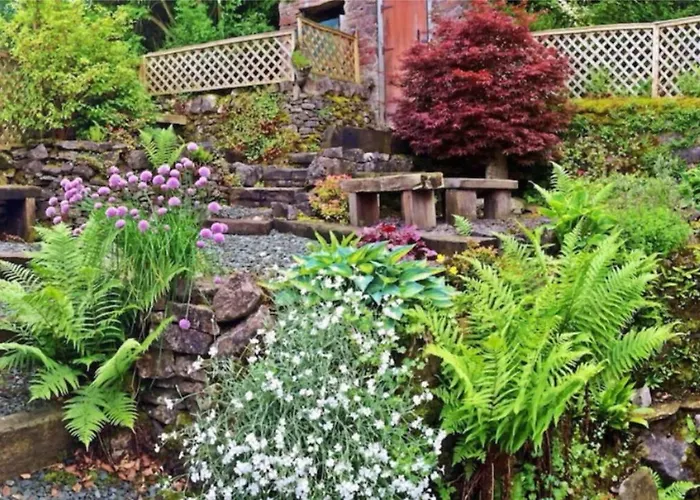 Cavedale Cottage