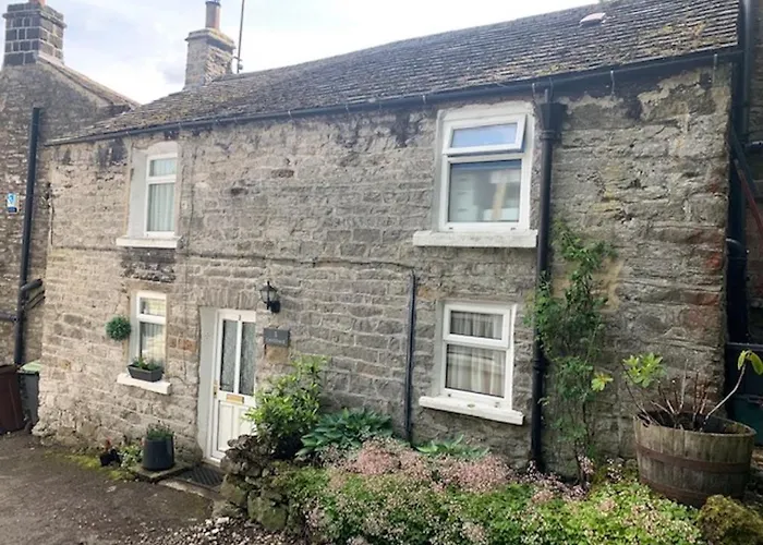 Cavedale Cottage