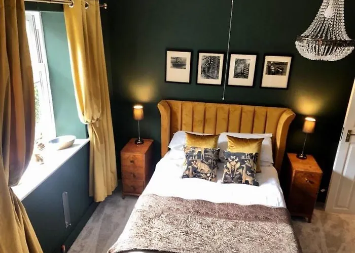 No 11 Bistro & Rooms