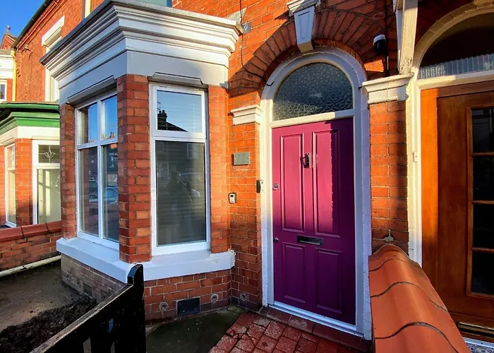 77 Underwood Lane
