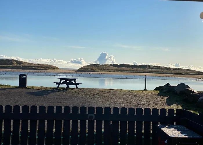 Beachfront Lodge, Lossiemouth Bay
