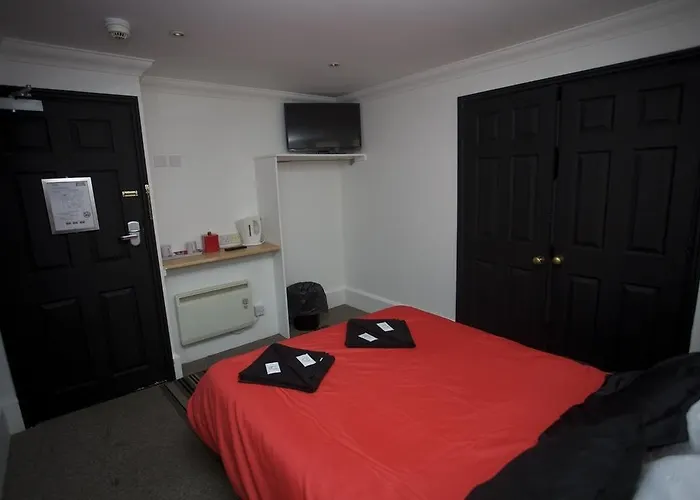 Mjb Norwich The Lodge Hotel