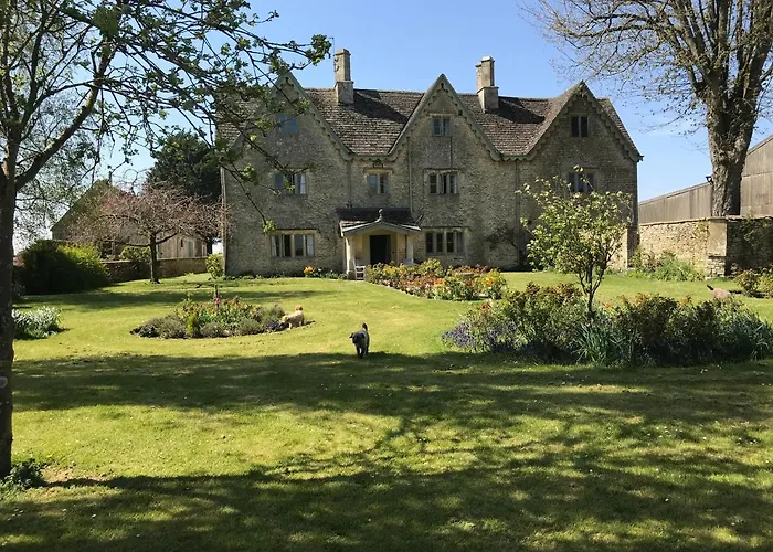 The Manor Farm Alderton