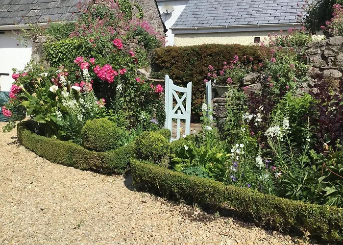 Newton Cottage