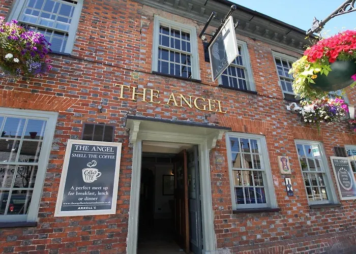 Angel In Wootton Bassett