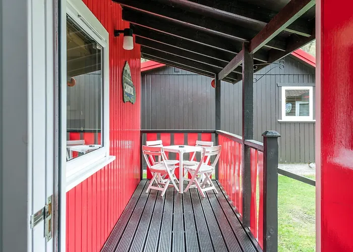 High Range Self-Catering Chalets