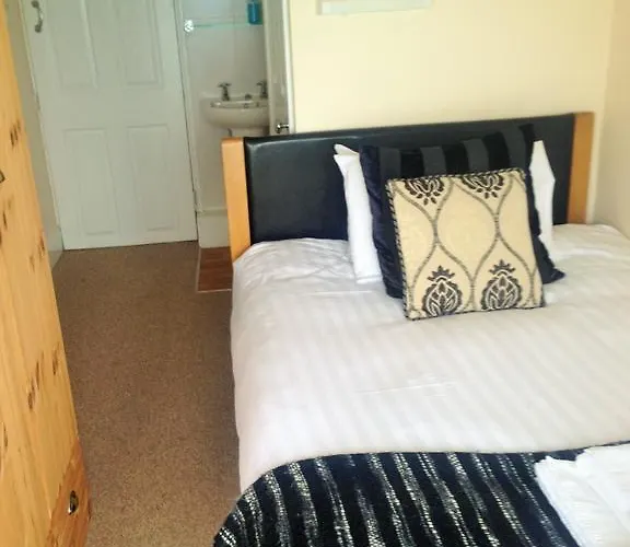 Carlyon Guest House