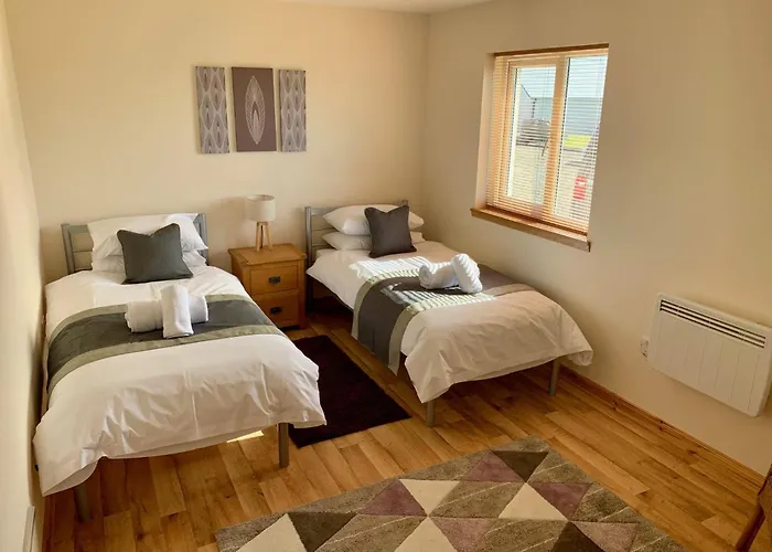Eastbrae Cottages & Lodges