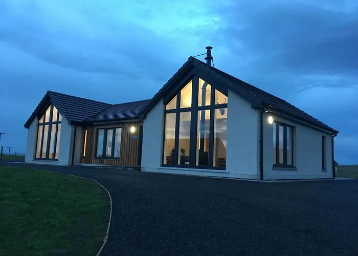 Eastbrae Cottages & Lodges