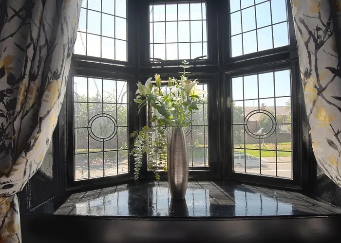 The Tudor Gathering - Events Groups - Up To 30 - Hot Tub Chester, United Kingdom