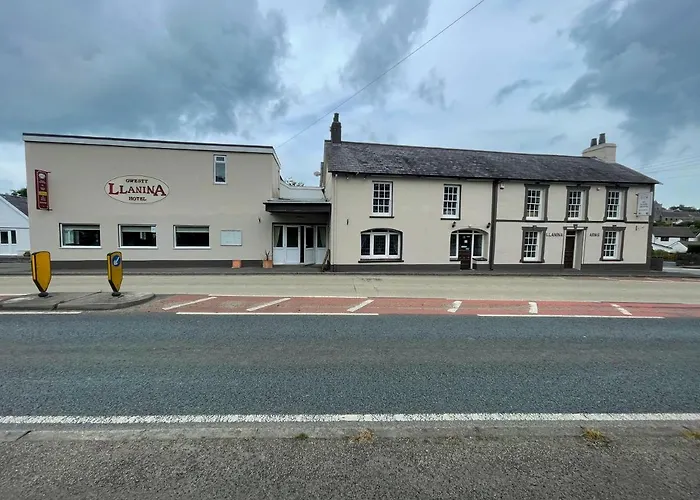 Llanina Arms Hotel Llanarth , United Kingdom