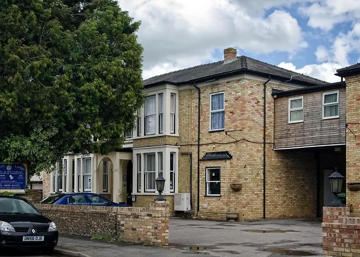 Olivers Lodge Hotel