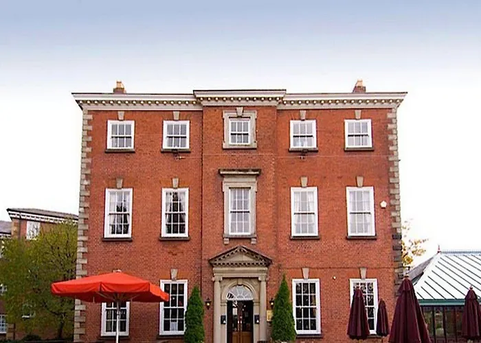 Premier Inn Stockport Central