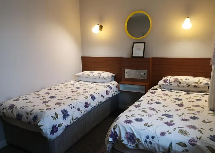 Hunters Lodge Motel