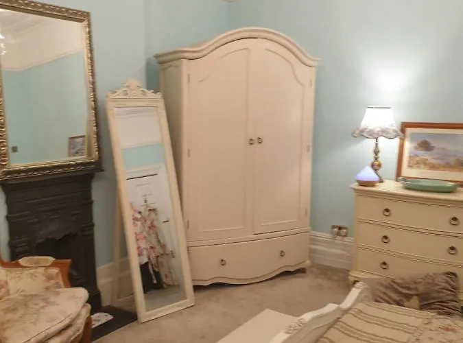 Judy'S B&B Private Home Cardiff, United Kingdom