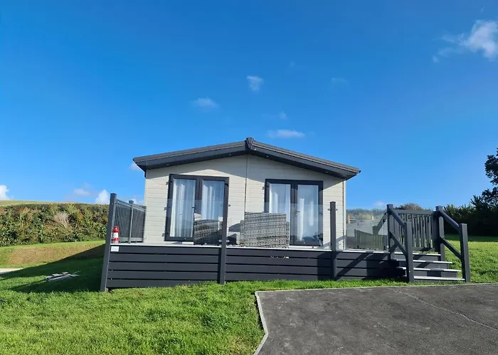 Mawgan Pads Mawgan Porth