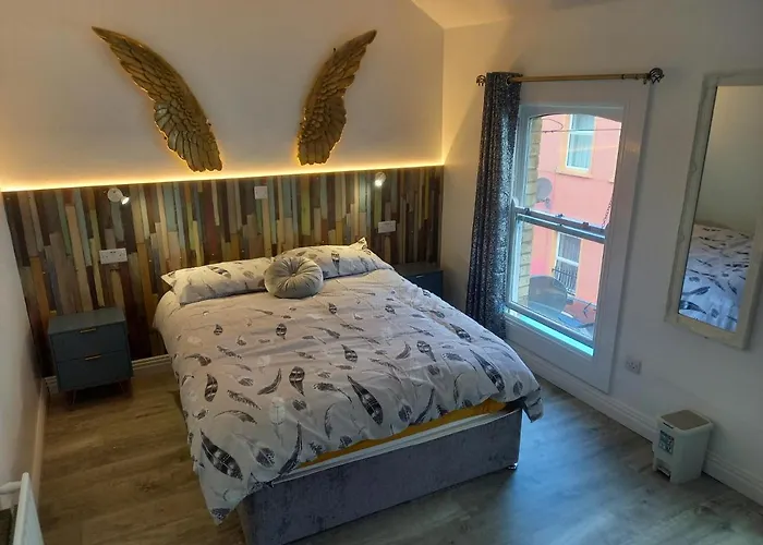 7 Heaven Derry City Centre Town House, United Kingdom