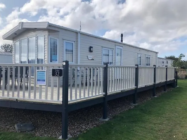 Tern 32 Dog Friendly Holiday Caravan