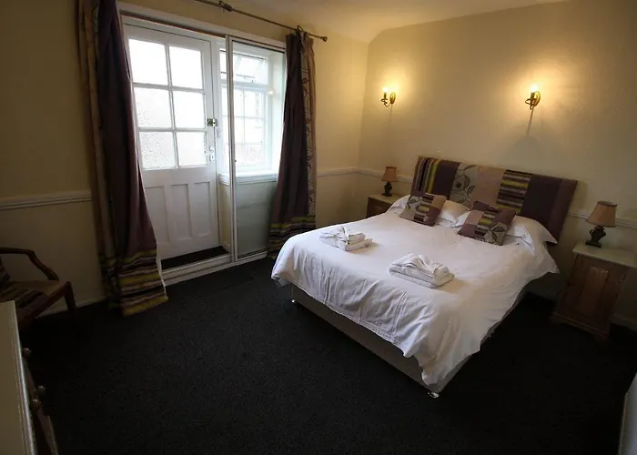 The White Hart Hotel Whitchurch , United Kingdom