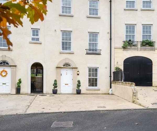 Escape Ordinary At Devenish Manor