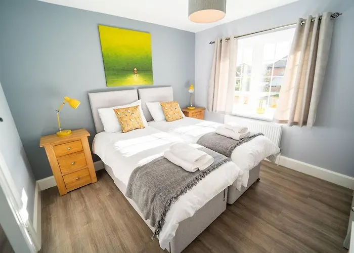 The Cedars, Cromer, A 7.5 Minute Walk To The Beach