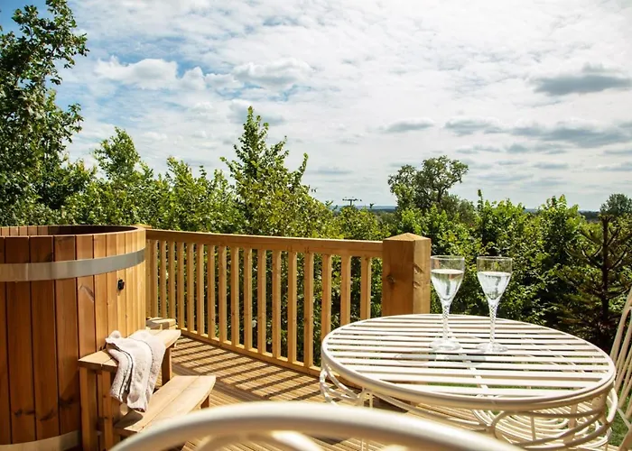 Abbey Farm Glamping & Cottage