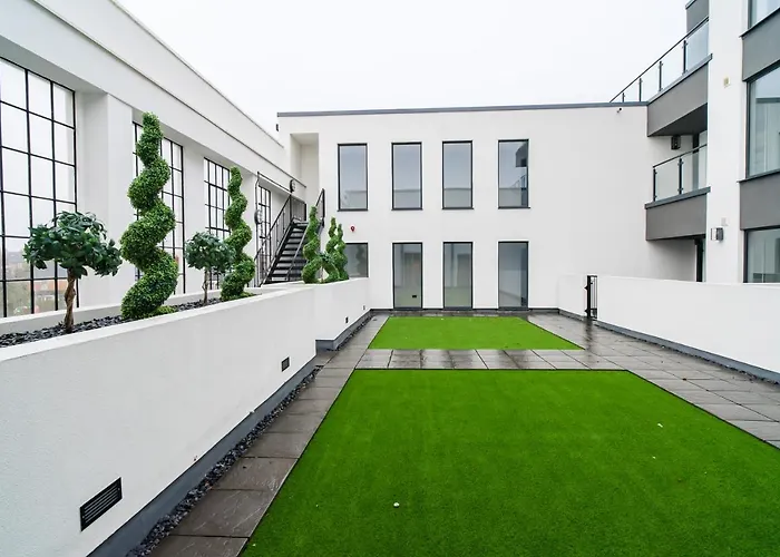 Luxe s, The Moorwell, Secure Parking, - 10Mins City Ctr