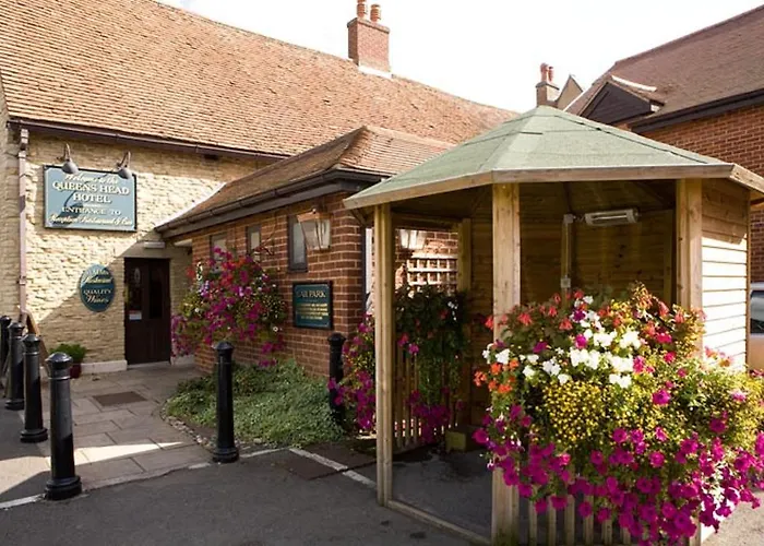 Queens Head Hotel By Greene King Inns