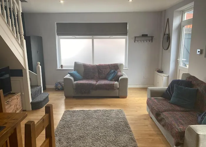 Lovely Coach House With Free Parking Cardiff, United Kingdom