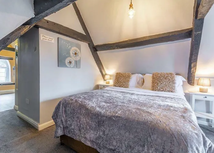 Weymouth Arms Guest House