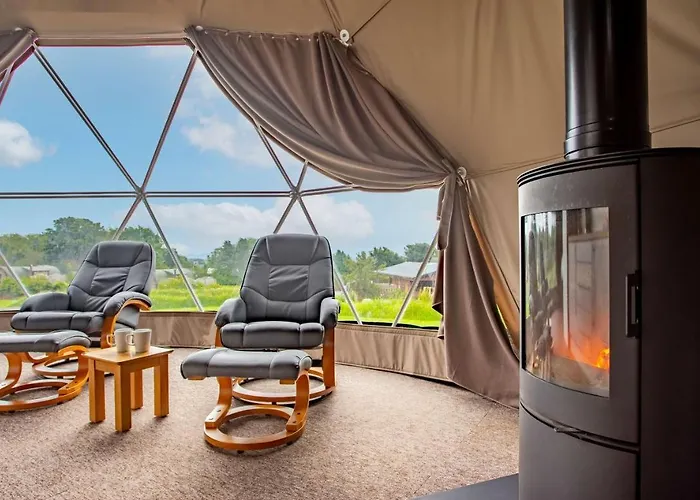 Brynteg Glamping Hotel Llanallgo, United Kingdom