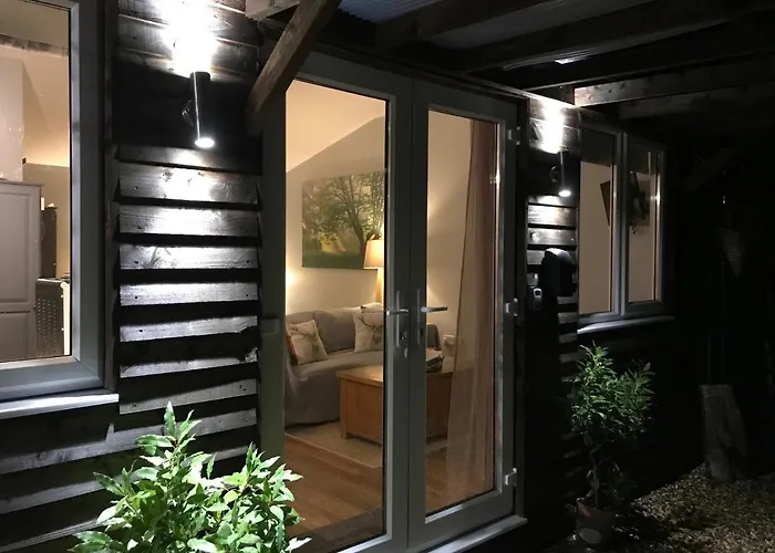 Hillview Lodge Chittoe, United Kingdom