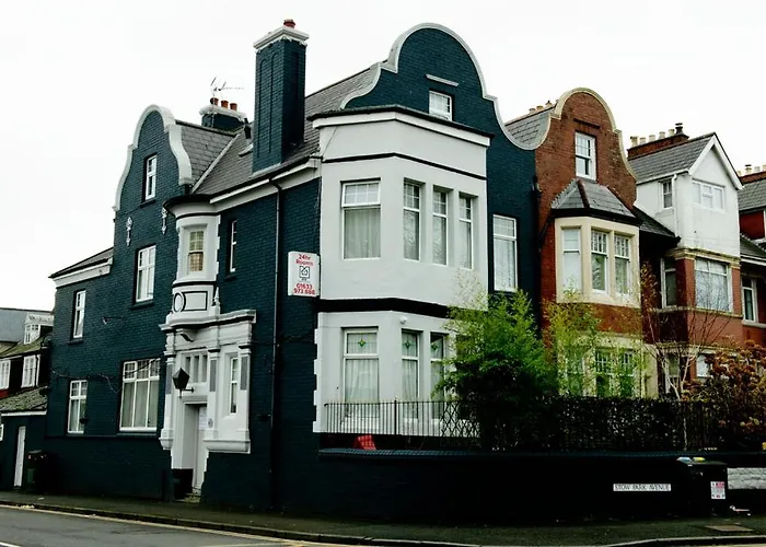 Box Guesthouse - Newport