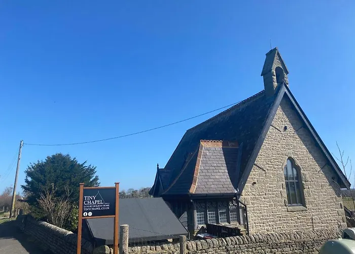Tiny Chapel With Hot Tub