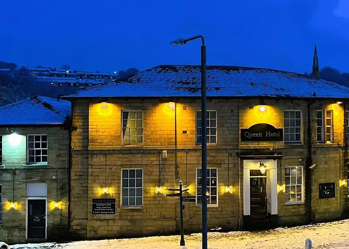 The Queens Hotel
