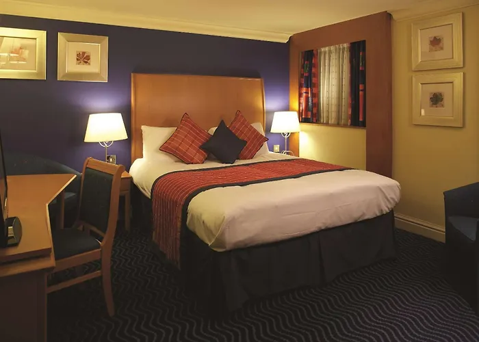 Bull ; Sure Collection By Best Western