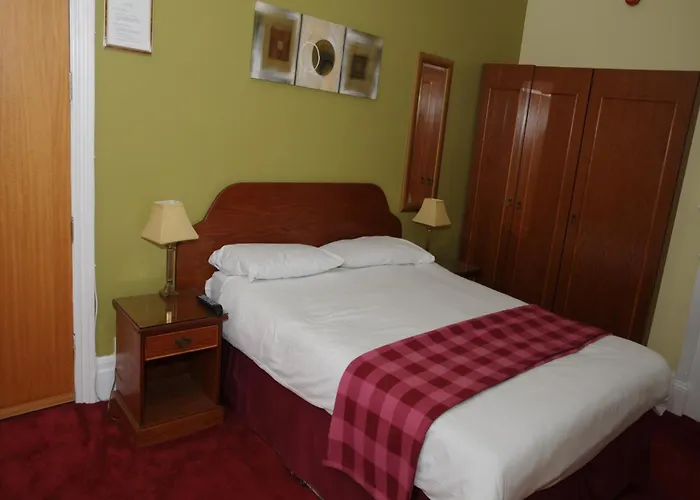 Wimblehurst Hotel