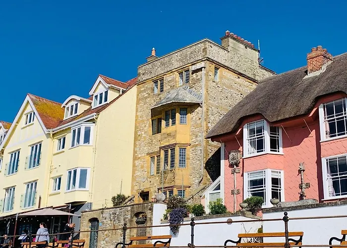 Sundial House