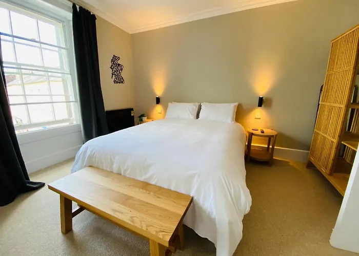 Central Guesthouse