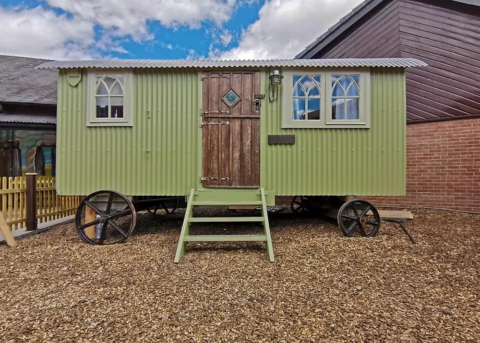 Stonehenge Inn