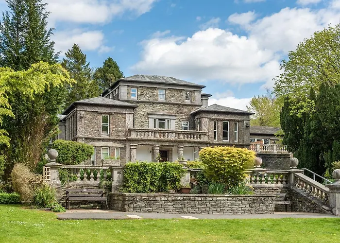 Windermere Manor