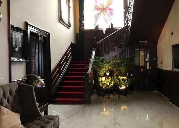 The Staincliffe Hotel