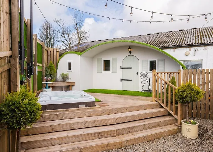 The Hobbit Apartment Newmilns, United Kingdom