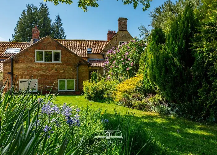 Cliff House Holiday Cottages